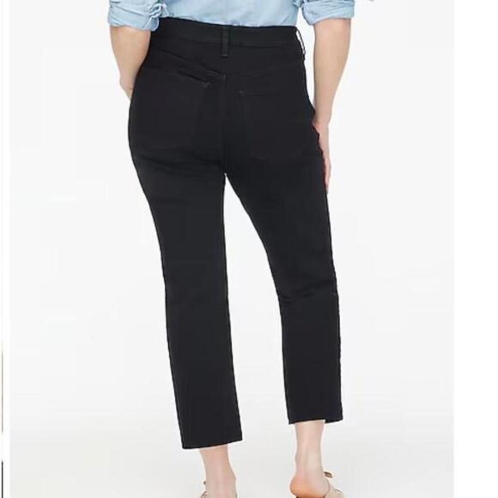 J.Crew Curvy essential‎ straight black jean in all-day stretch